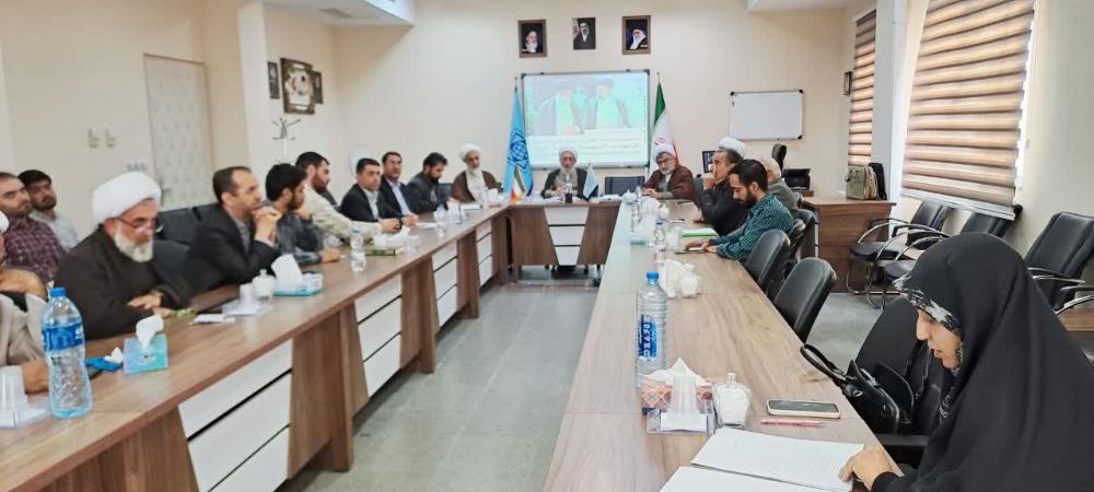 نشست هم اندیشی دولت تراز انقلاب اسلامی در دانشگاه برگزار شد